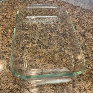 Pyrex Clear Glass Baking Dish